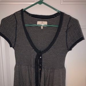 A&F Short sleeved sweater